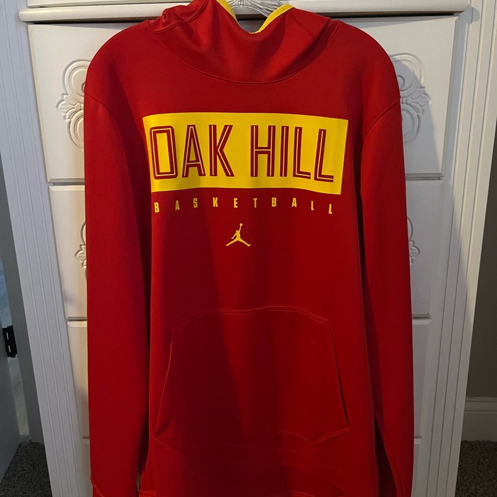 Oak Hill Jordan Nike Red Large